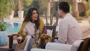 شاهد .. "شادية أبو شقرا" في "كامل العدد ++" تقدم نصائح روحية غريبة