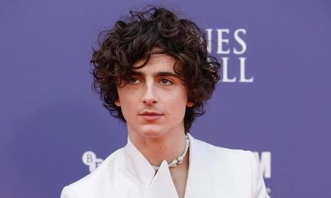 شاهد .. تيموثي شالاميت يستعد للاحتفال بخطوبته من كايلي جينر بخاتم باريسي ثمنه خيالي