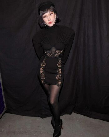 شاهد .. الليدي غاغا تحدث جدلا واسعا بتغير شكلها ونحافتها المفرطة