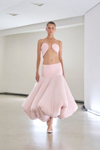 شاهد .. 5 ألوان باستيل ستسيطر على موسم ربيع 2025