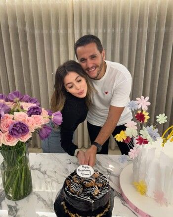 شاهد .. هكذا إحتفلت دانا الحلاني بعيد ميلادها مع خطيبها آلان سعد