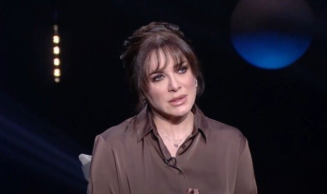 شاهد .. سلاف فواخرجي تروي تفاصيل مروعة لـ محاولة اختطافها وعائلتها في سوريا