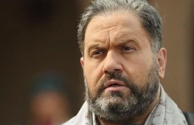 شاهد .. إدوارد يحيي ذكرى والدته في عيد الأم: "وحشتيني يا أمي"