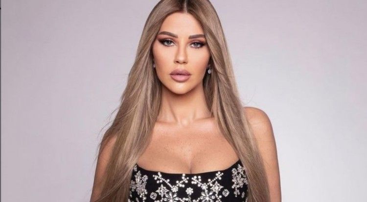 شاهد .. ابنة كارلا حداد تسحر العيون بملامحها الجميلة في أحدث ظهور لها