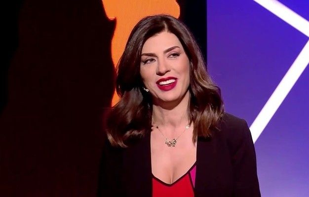 شاهد .. لم تتمكن من حبس دموعها.. هذا ما قالته هدى شديد بآخر ظهور لها