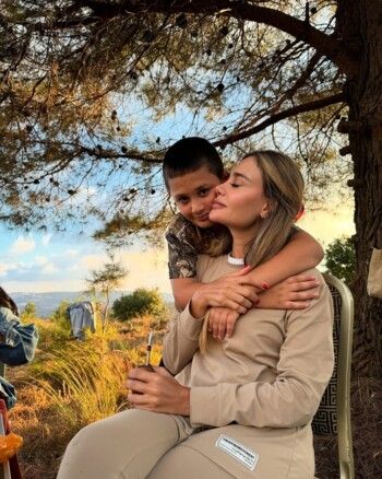 شاهد .. بعد ظهورها وهي تبكي في عيد ميلاده.. إليكم أجمل صور داليدا عياش وإبنها آرام