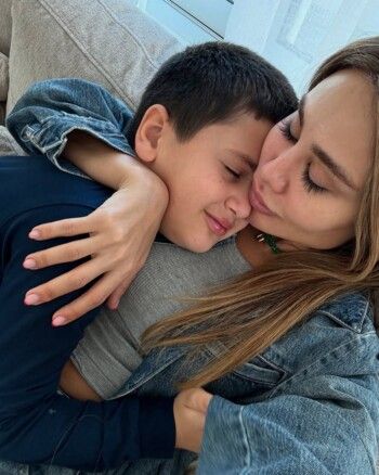 شاهد .. بعد ظهورها وهي تبكي في عيد ميلاده.. إليكم أجمل صور داليدا عياش وإبنها آرام