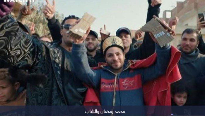 «مدفع رمضان» يهدي شابا 100 ألف جنيه.. بسبب اسمه