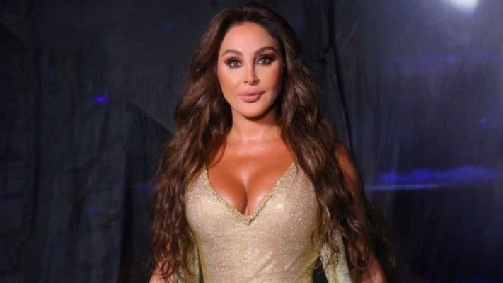 شاهد .. إليسا تجتمع بسياسي شهير في نيويورك