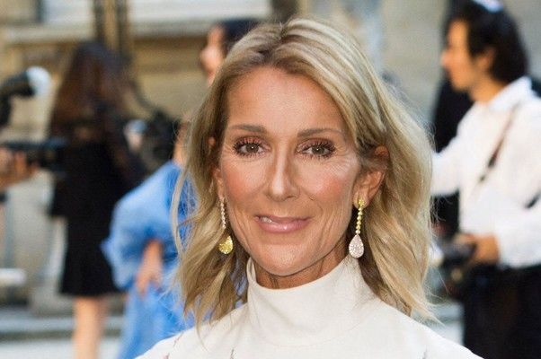 شاهد .. سيلين ديون ترقص وتلعب مع أبنائها بعد تحسن وضعها الصحي