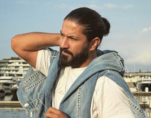 شاهد .. ماهر جاه يرزق بإبن ويختار له هذا الاسم النادر