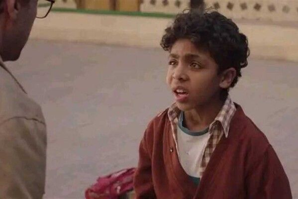 شاهد .. خالد دياب يشارك كواليس إختيار الطفل الذي سرق الأضواء في مسلسل "أشغال شقة جدًا"