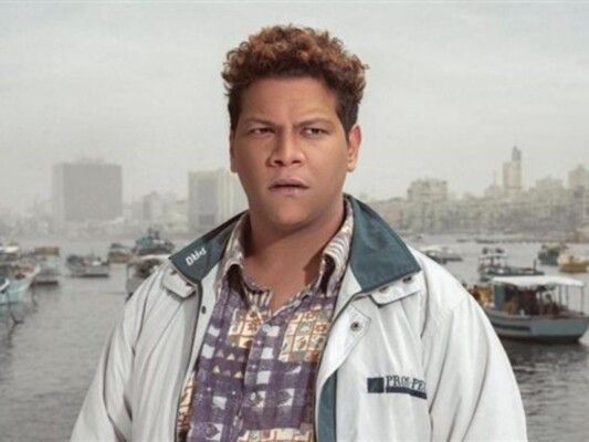 شاهد .. ممثل مصري بمنشور مؤثر للغاية عن إبنته.. "حالة ميؤوس منها"