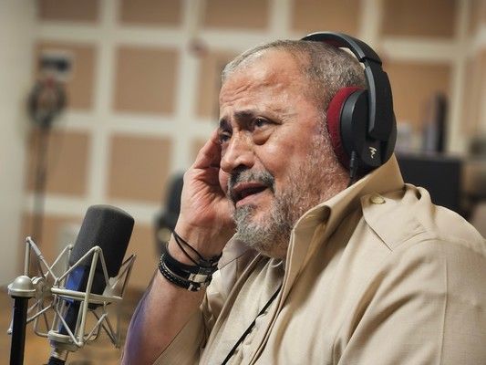 شاهد .. جورج وسوف برفقة عابد الفهد بأجواء من الود والصداقة