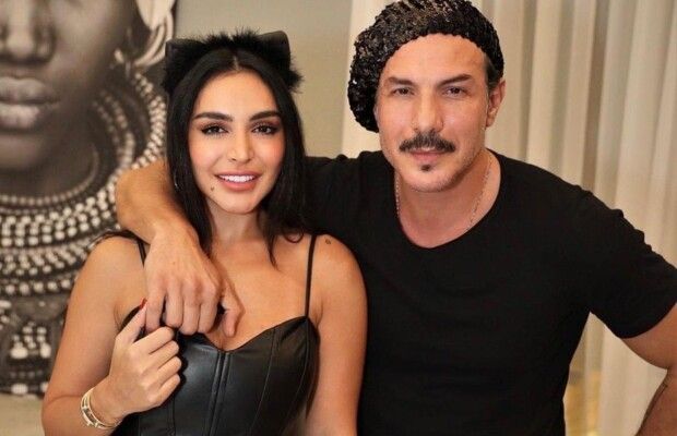 شاهد .. زوجة باسل خياط وابنته إيزابيل تأسران القلوب بأحدث صورهما