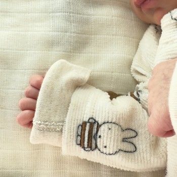 شاهد .. أول صورة لطفل ميليسا أصلي باموك الأول