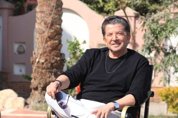 شاهد .. وليد توفيق يعيد تقديم "كبرت البنوت" لـ جورج خباز بحلّة جديدة.. والبطلة ممثلة شهيرة