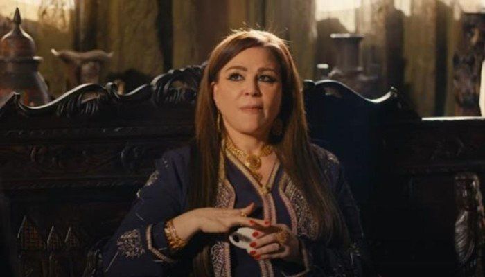 الفنانة إلهام شاهين تواجه الانتقادات: "اعتماد الهواري" من أقرب الشخصيات إلى قلبي