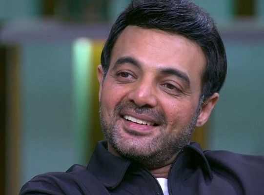 شاهد .. عمرو محمود ياسين يبرر إنتحار يوسف