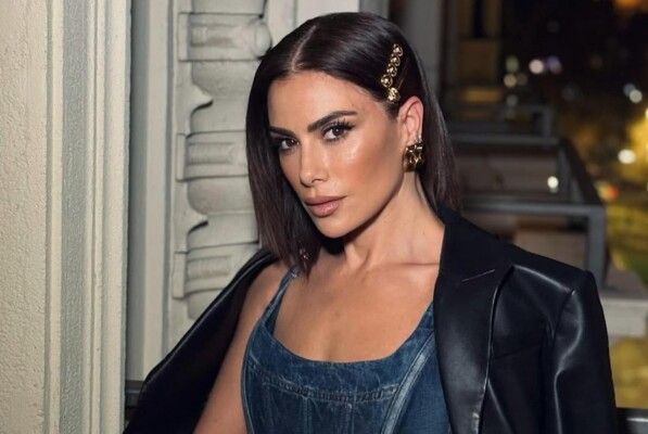 شاهد .. سعر خيالي لإطلالة صبا مبارك بنقشة النمر من توقيع Versace