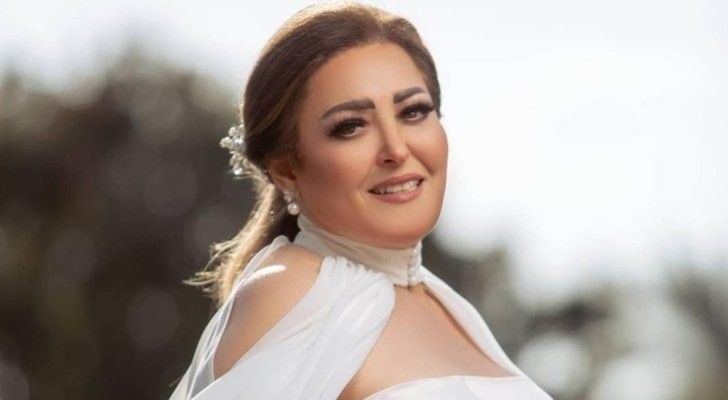 شاهد .. وفاة شقيق نهال عنبر الوحيد والدفن خارج مصر