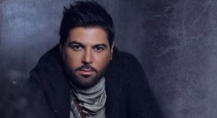 شاهد .. وليد الشامي يحيي أمسية من الحب والشعر في تكريم خالد الفيصل