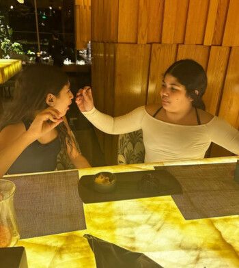 شاهد .. غادة عبد الرازق تستمتع بوقتها برفقة ابنتها وحفيدتيها في أحدث ظهور لهنَ