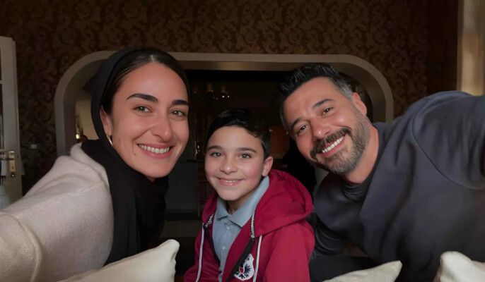 شاهد .. كواليس طريفة في آخر لقاء بين الطفل علي البيلي وأحمد السعدني وأمينة خليل أبطال "لام شمسية"