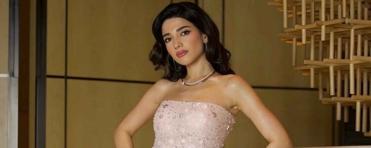 شاهد .. نارين بيوتي تحتفل بتوديع العزوبية بأجواء لطيفة للغاية