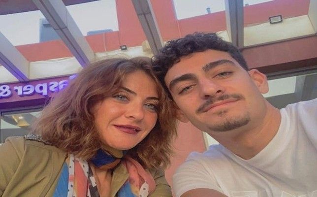 شاهد .. هيدي كرم بوصلة رقص مع نجلها تحدث تفاعلا واسعا