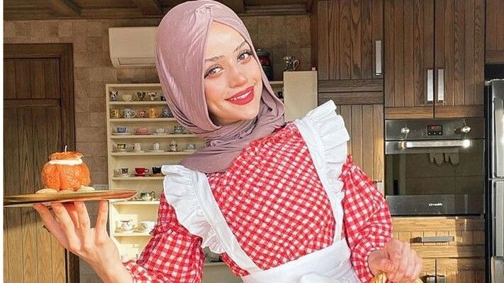 شاهد .. عبير الصغير تعلن خطوبتها بطريقة مؤثرة وتُبقي هوية العريس مجهولة - بالفيديو