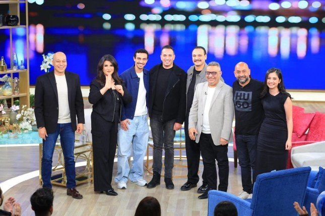 الليلة.. نجوم وصناع «قهوة المحطة» ضيوف برنامج «معكم منى الشاذلي» في حلقة استثنائية