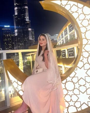 شاهد .. خطيبة حسام حبيب عارضة أزياء جميلة.. وهذا فارق السن بينهما