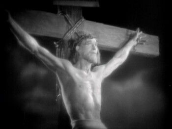 شاهد .. ممثلون جسّدوا دور يسوع المسيح