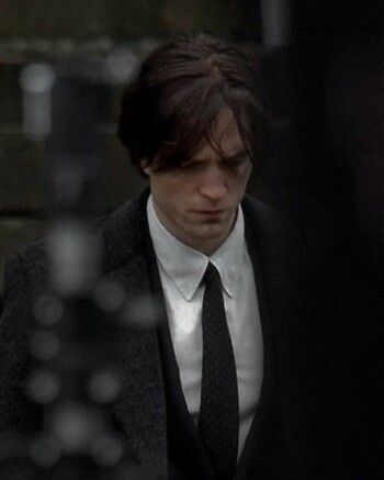 شاهد .. شخصية بروس واين في "Batman" إستوحيت من الراحل كيرت كوبين وهذا ما ربط بينهما