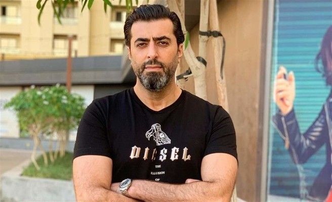 شاهد .. باسم ياخور يحذّر من صفحات مزوّرة تحمل إسمه