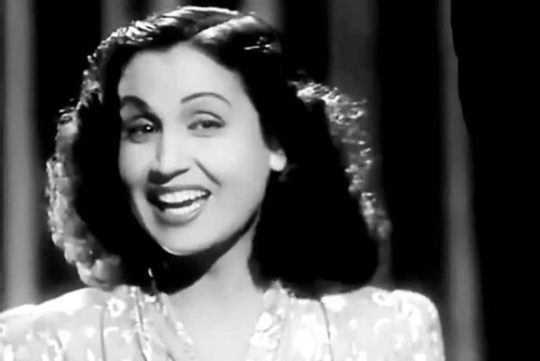 شاهد .. غبريال عبد النور يستحضر صوت نور الهدى في أسبوع الآلام: "اليوم عُلّق على خشبة"