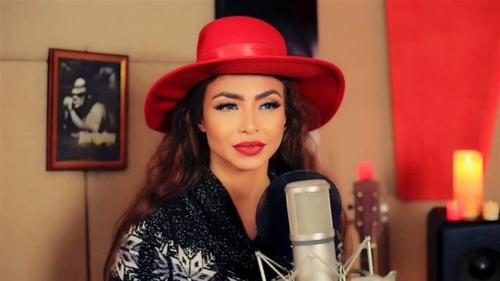 شاهد .. دوللي شاهين ترتل " اليوم عُلِق على خشبة " بصوتها