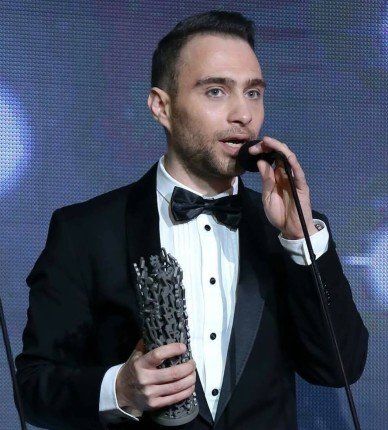 تفاصيل مشاركة حسام حبيب في فيلم "السلم و التعبان"