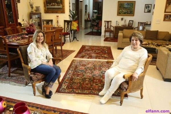 شاهد .. شيراز فرحات شبيب توجه رسالة لأمهات الشهداء ولذلك تطلب العذراء زيارة المنازل