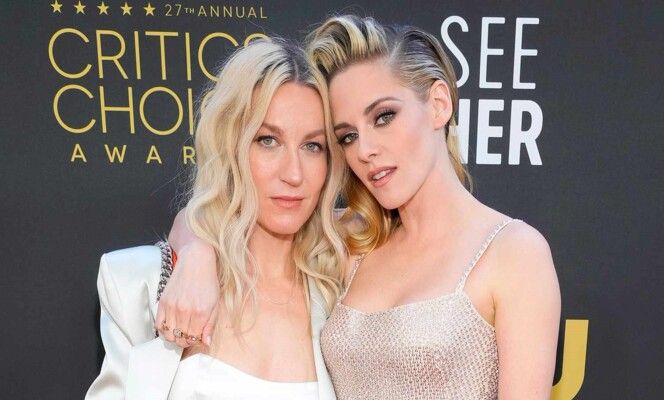 شاهد .. زواج كريستين ستيوارت من خطيبتها ديلان ماير وصورة من مراسم الزفاف