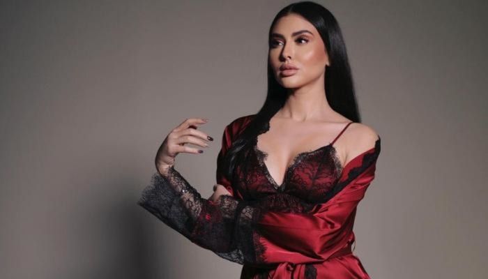 شاهد .. مريم حسين تتعرض لهجوم واسع بسبب حركاتها الجريئة