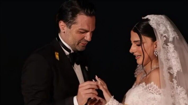 شاهد .. نارين بيوتي تنفعل بسبب تلقيها هذه الهدية-بالفيديو