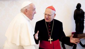 شاهد .. هل يشهد الفاتيكان أول بابا من الشرق الأوسط؟