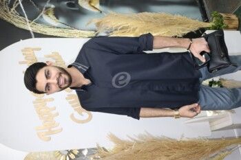 شاهد .. بالصور - حضور مهيب لأهل الفن والصحافة في عيد ميلاد غي أسود