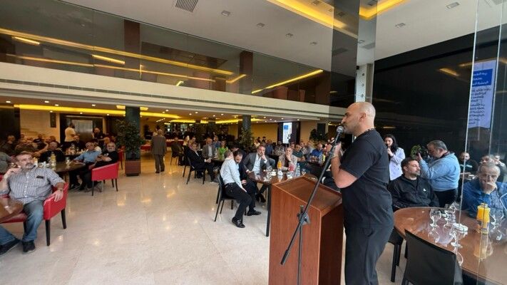 شاهد .. ناجي الأسطا يقيم لقاءً حاشداً في زحلة دعمًا للمهندس سليم غزالة