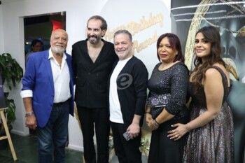 شاهد .. بالصور - حضور مهيب لأهل الفن والصحافة في عيد ميلاد غي أسود