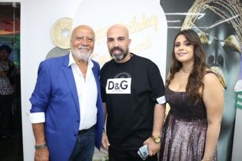 شاهد .. بالصور - حضور مهيب لأهل الفن والصحافة في عيد ميلاد غي أسود