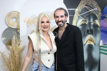 شاهد .. بالصور - حضور مهيب لأهل الفن والصحافة في عيد ميلاد غي أسود