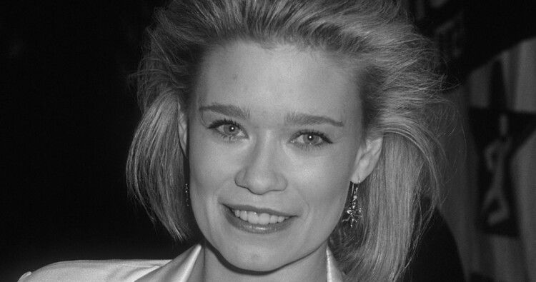 شاهد .. وفاة لار بارك لينكولن عن عمر ناهز 63 عامًا